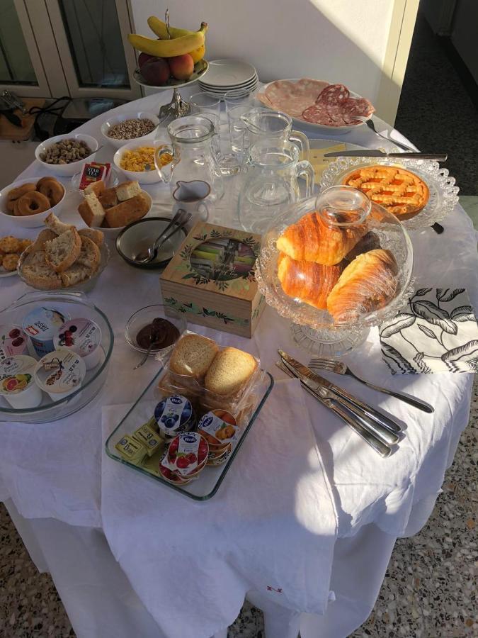 B&B Relais Dell'Angelo Камайоре Екстериор снимка